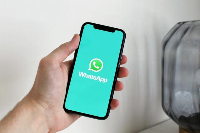 Fiche et téléchargement de Whatsapp pour ipad sur iPhone et iPad
