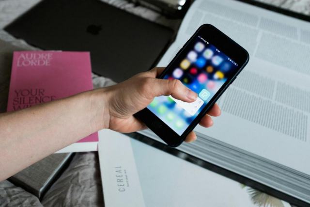 Fiche et téléchargement de Wikango gratuit sur iPhone et iPad